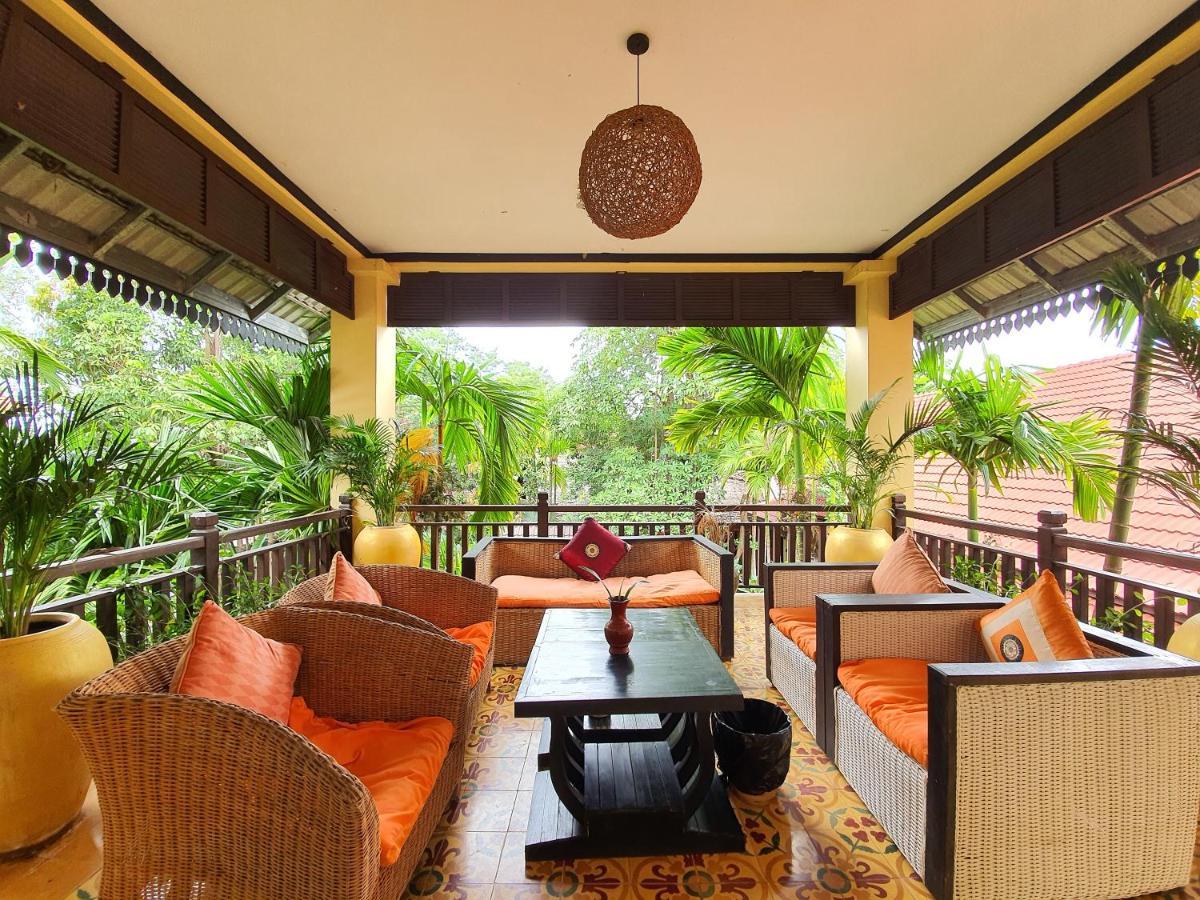 Residence Indochine Suite Siem Reap Exterior photo